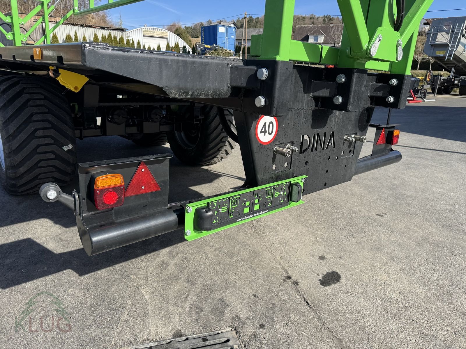 Ballensammelwagen of the type Dinapolis RP 7.500 mit hydr. Ballensicherung, Neumaschine in Pirching am Traubenberg (Picture 11)