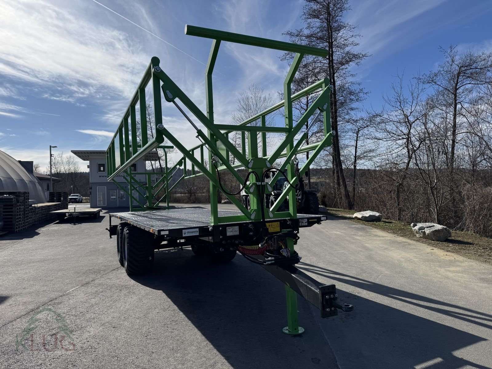 Ballensammelwagen of the type Dinapolis RP 7.500 mit hydr. Ballensicherung, Neumaschine in Pirching am Traubenberg (Picture 28)