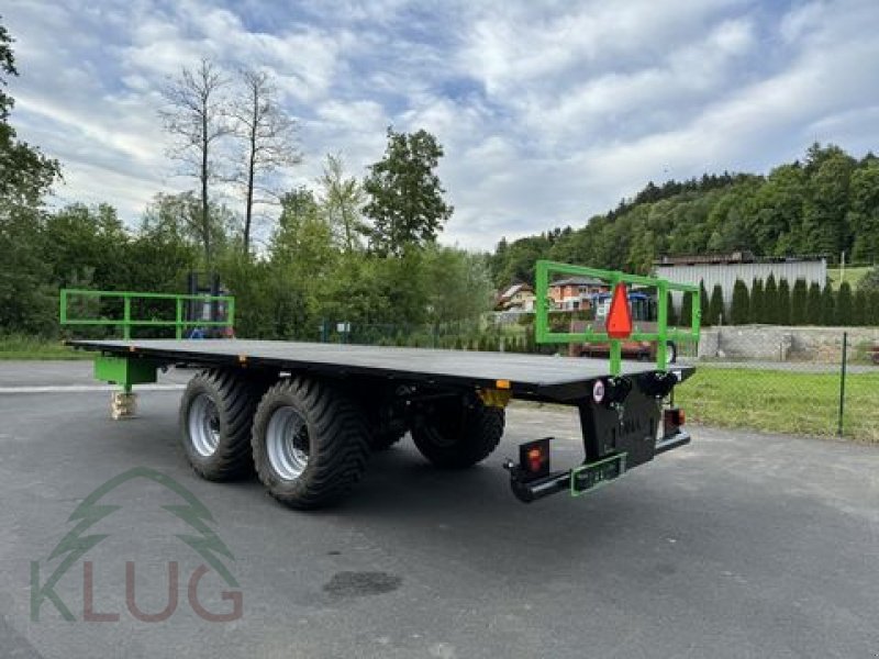 Ballensammelwagen des Typs Dinapolis RP 7.500 Tandem Ballenanhänger, Neumaschine in Pirching am Traubenberg (Bild 22)