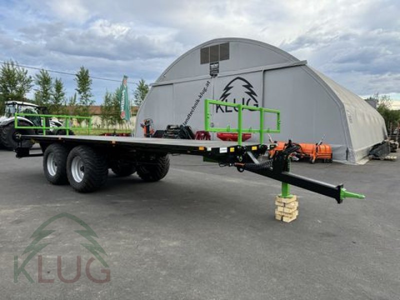 Ballensammelwagen des Typs Dinapolis RP 7.500 Tandem Ballenanhänger, Neumaschine in Pirching am Traubenberg (Bild 8)