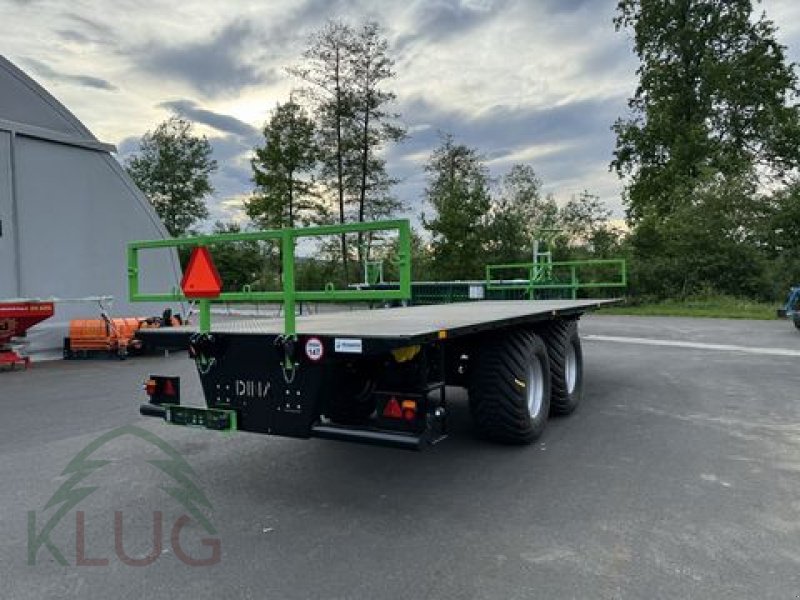 Ballensammelwagen des Typs Dinapolis RP 7.500 Tandem Ballenanhänger, Neumaschine in Pirching am Traubenberg (Bild 15)