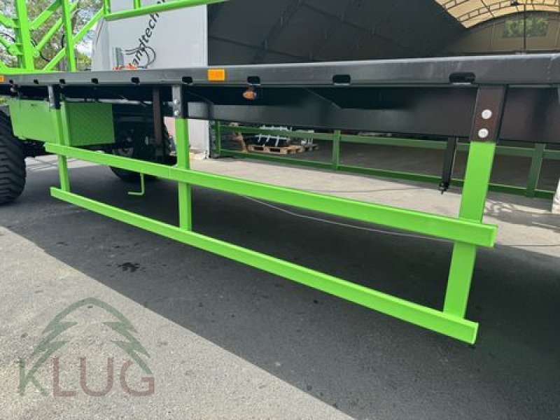 Ballensammelwagen del tipo Dinapolis RPP 10.500 3-Achs Ballenanhänger, Neumaschine In Pirching am Traubenberg (Immagine 18)