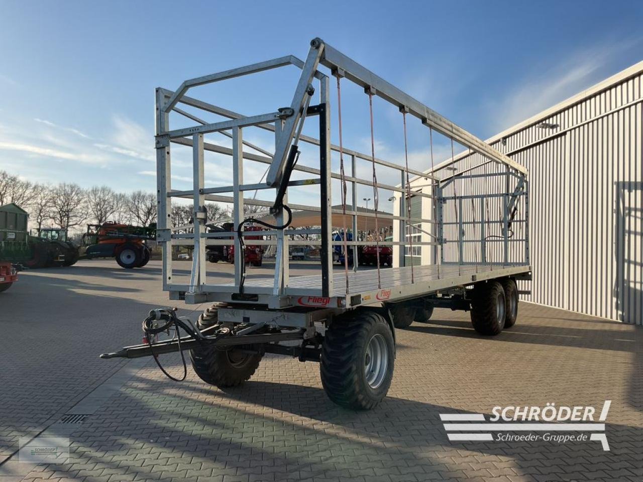 Ballensammelwagen del tipo Fliegl DPW 210 BL ULTRA BALLENTRANSPORTWAGEN, Gebrauchtmaschine In Holdorf (Immagine 4)