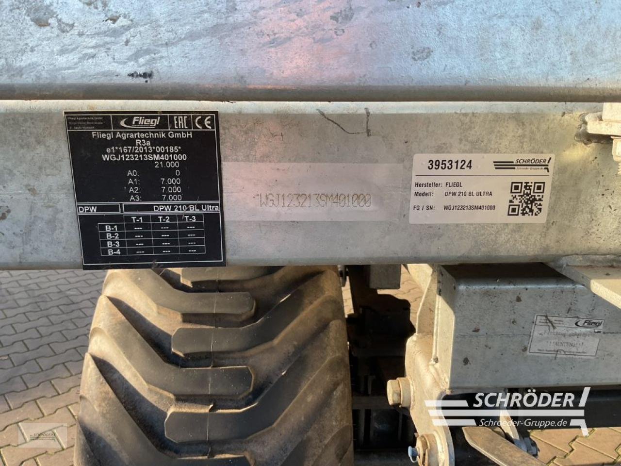 Ballensammelwagen del tipo Fliegl DPW 210 BL ULTRA BALLENTRANSPORTWAGEN, Gebrauchtmaschine In Holdorf (Immagine 5)