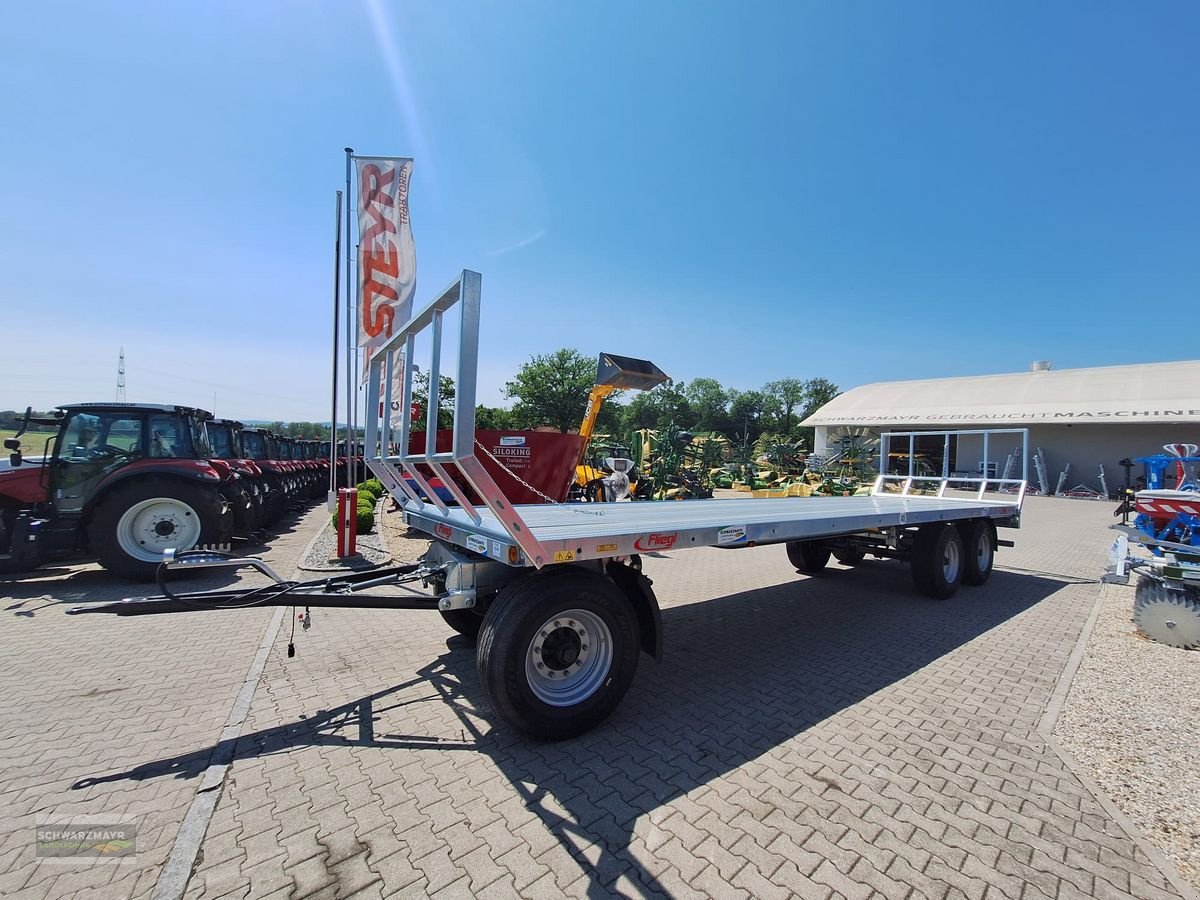 Ballensammelwagen del tipo Fliegl DPW 240 40 KM/H, Neumaschine en Gampern (Imagen 8)