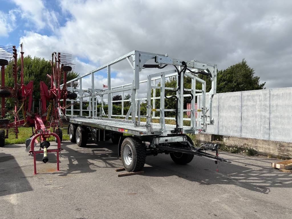 Ballensammelwagen del tipo Fliegl DPW 240 BL Profi, Gebrauchtmaschine In Brønderslev (Immagine 2)