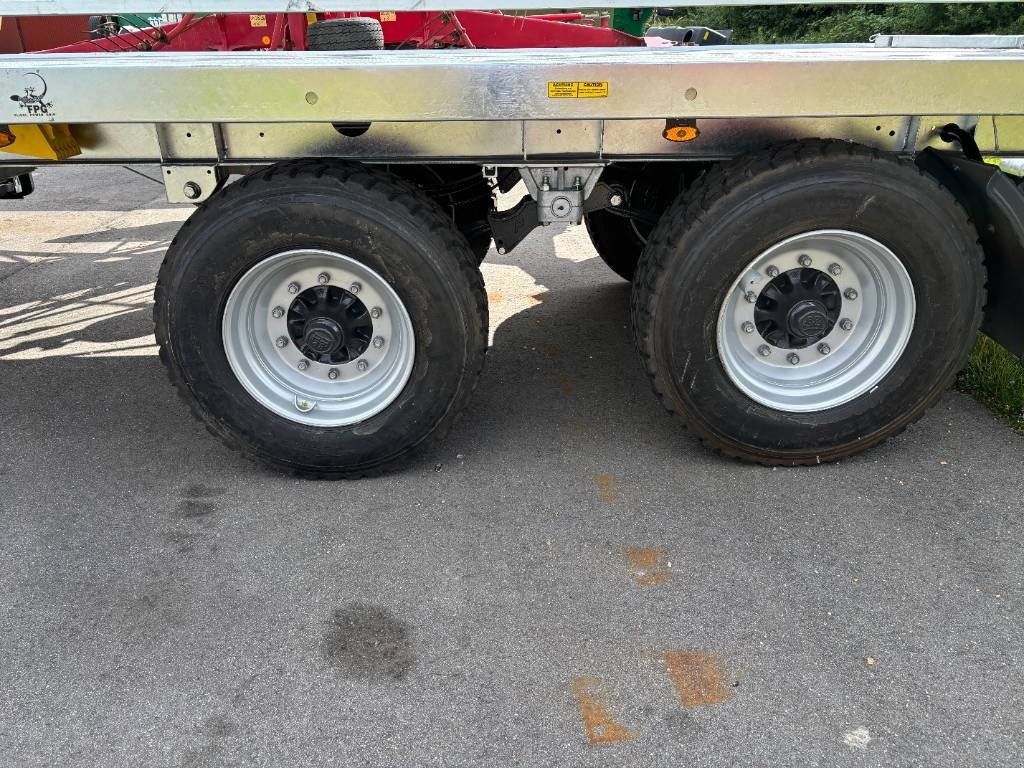 Ballensammelwagen del tipo Fliegl DPW 240 BL Profi, Gebrauchtmaschine In Brønderslev (Immagine 5)