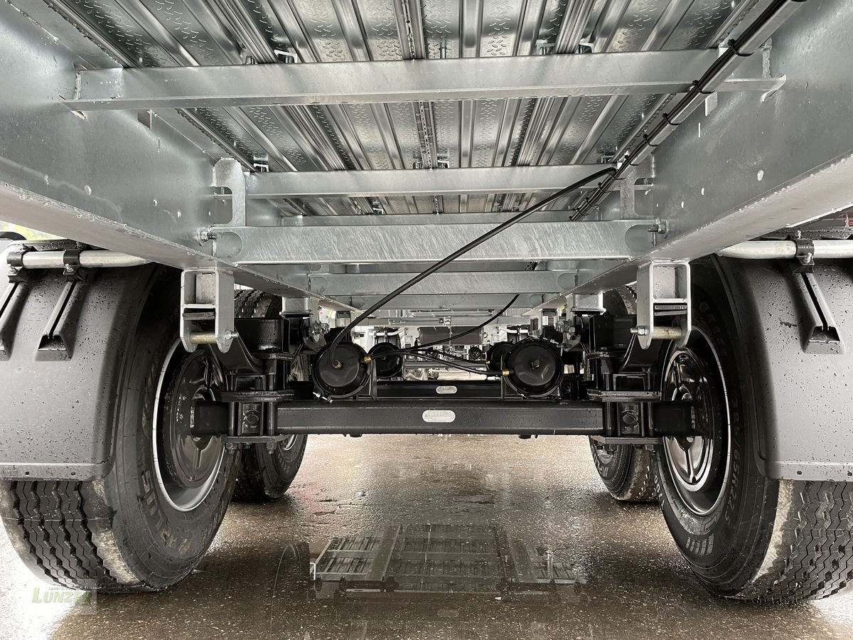 Ballensammelwagen du type Fliegl DPW210, Vorführmaschine en Kaumberg (Photo 11)