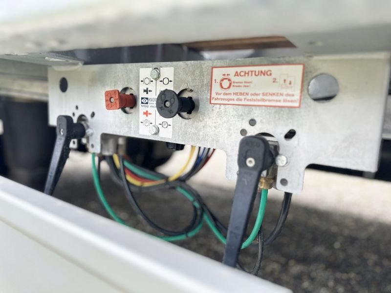 Ballensammelwagen of the type Fliegl DTS 300 P 3-Achs Tieflade Anhänger, Gebrauchtmaschine in St. Marienkirchen (Picture 12)