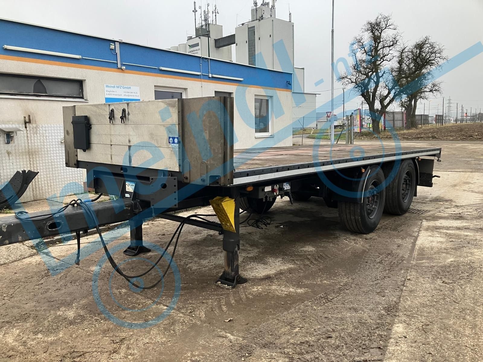 Ballensammelwagen типа Fliegl Tandem Pritschen Anhänger, Gebrauchtmaschine в Eferding (Фотография 1)