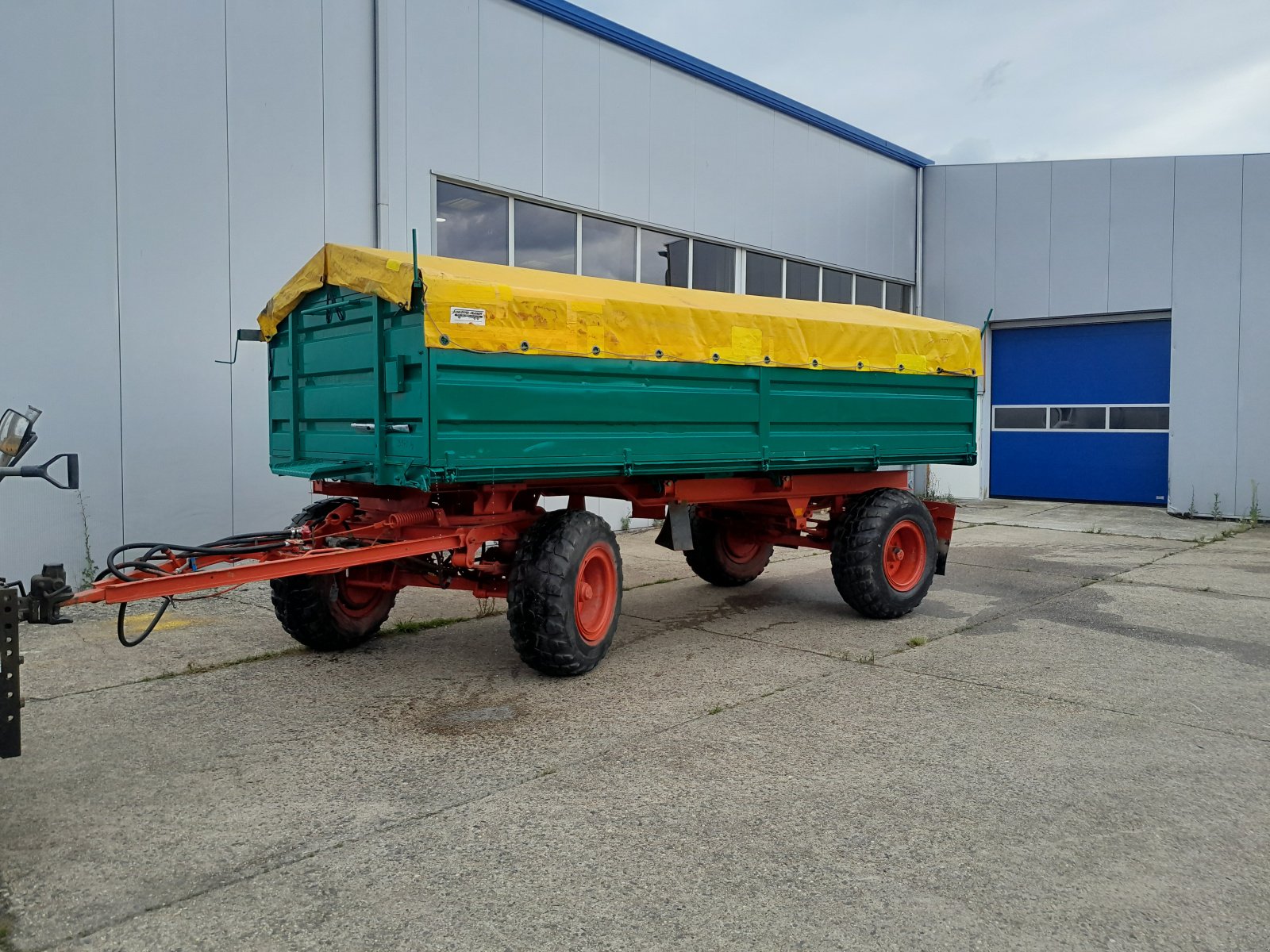 Ballensammelwagen of the type Fortschritt HW 80, Gebrauchtmaschine in Jessen (Picture 1)