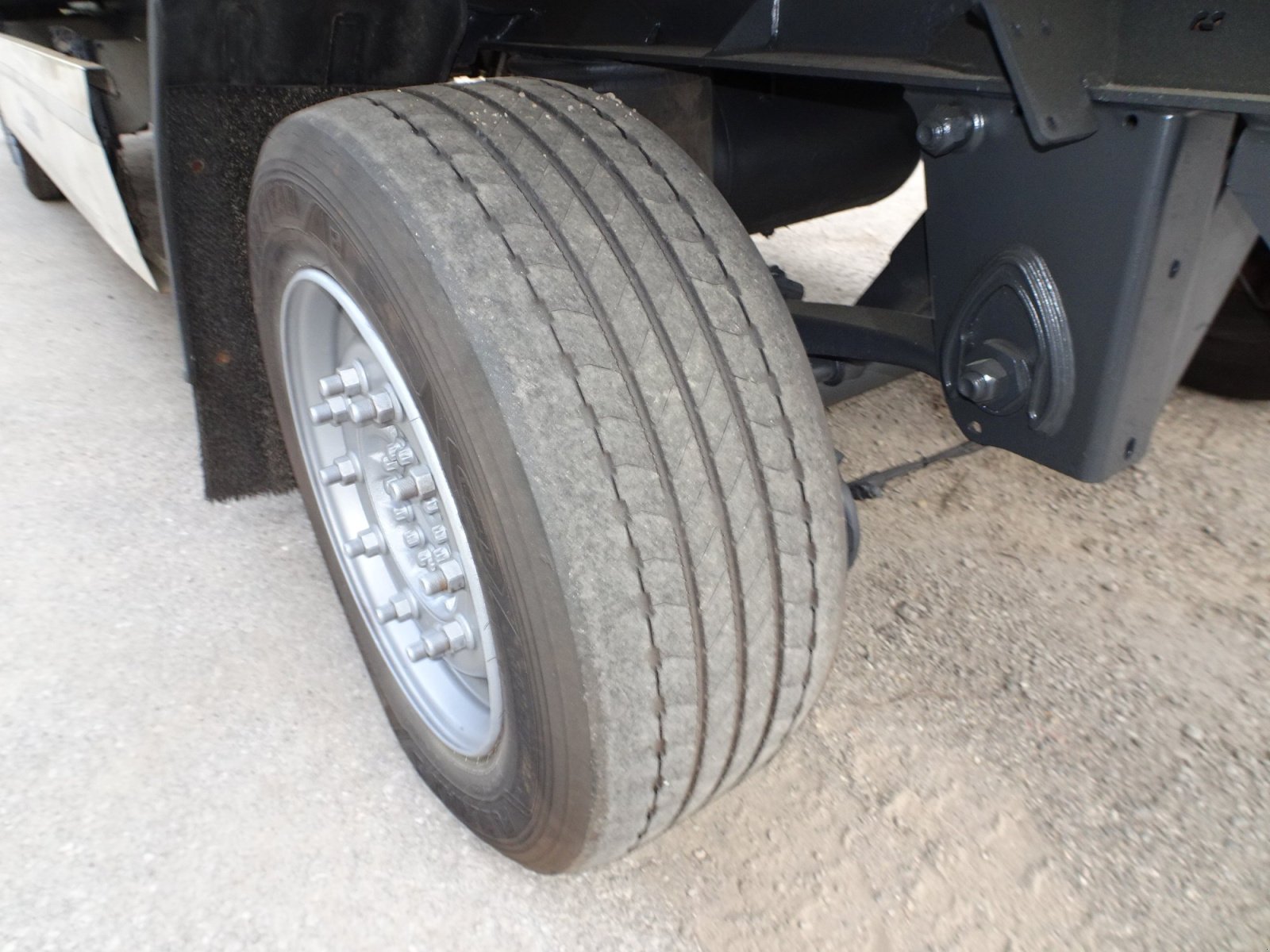 Ballensammelwagen от тип Krone ----------, Gebrauchtmaschine в st.georgen/y. (Снимка 8)