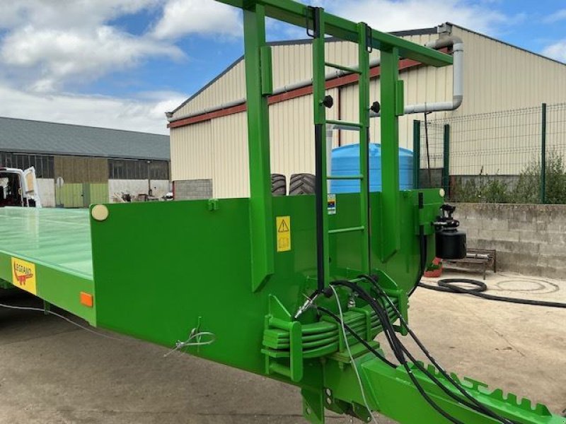 Ballensammelwagen typu Legrand PORTE PALOX, Gebrauchtmaschine v les hayons (Obrázek 5)