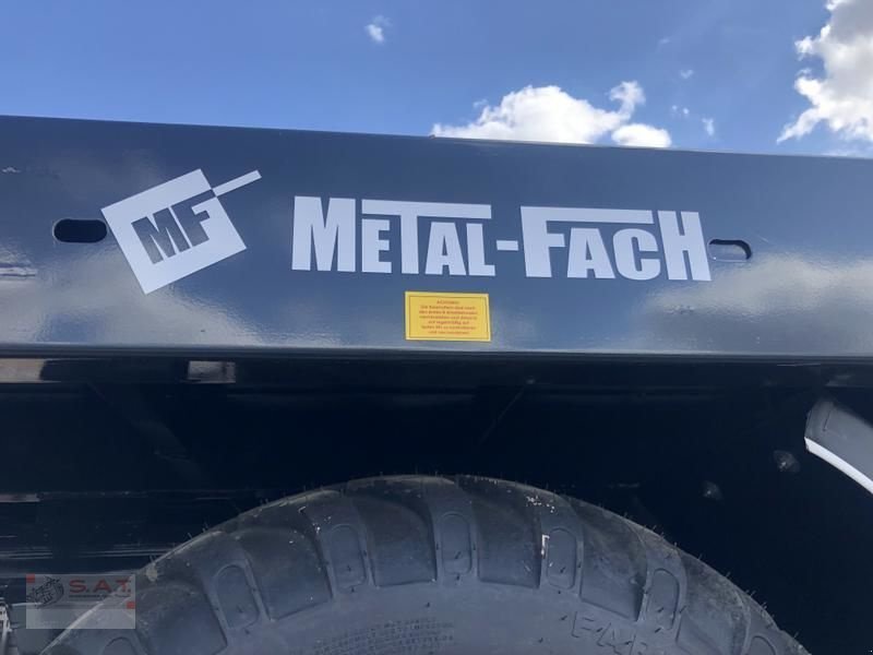 Ballensammelwagen des Typs Metal-Fach AKTION -T014, Neumaschine in Eberschwang (Bild 7)