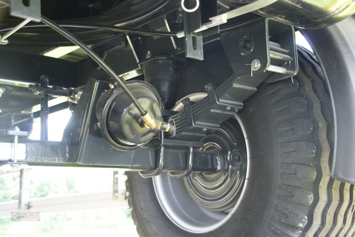 Ballensammelwagen des Typs Metal-Fach Ballenwagen-15 to., Neumaschine in Eberschwang (Bild 9)