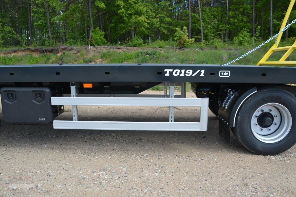 Ballensammelwagen des Typs Metal-Fach T019-18to. Ballenwagen-Tridem, Neumaschine in Eberschwang (Bild 21)