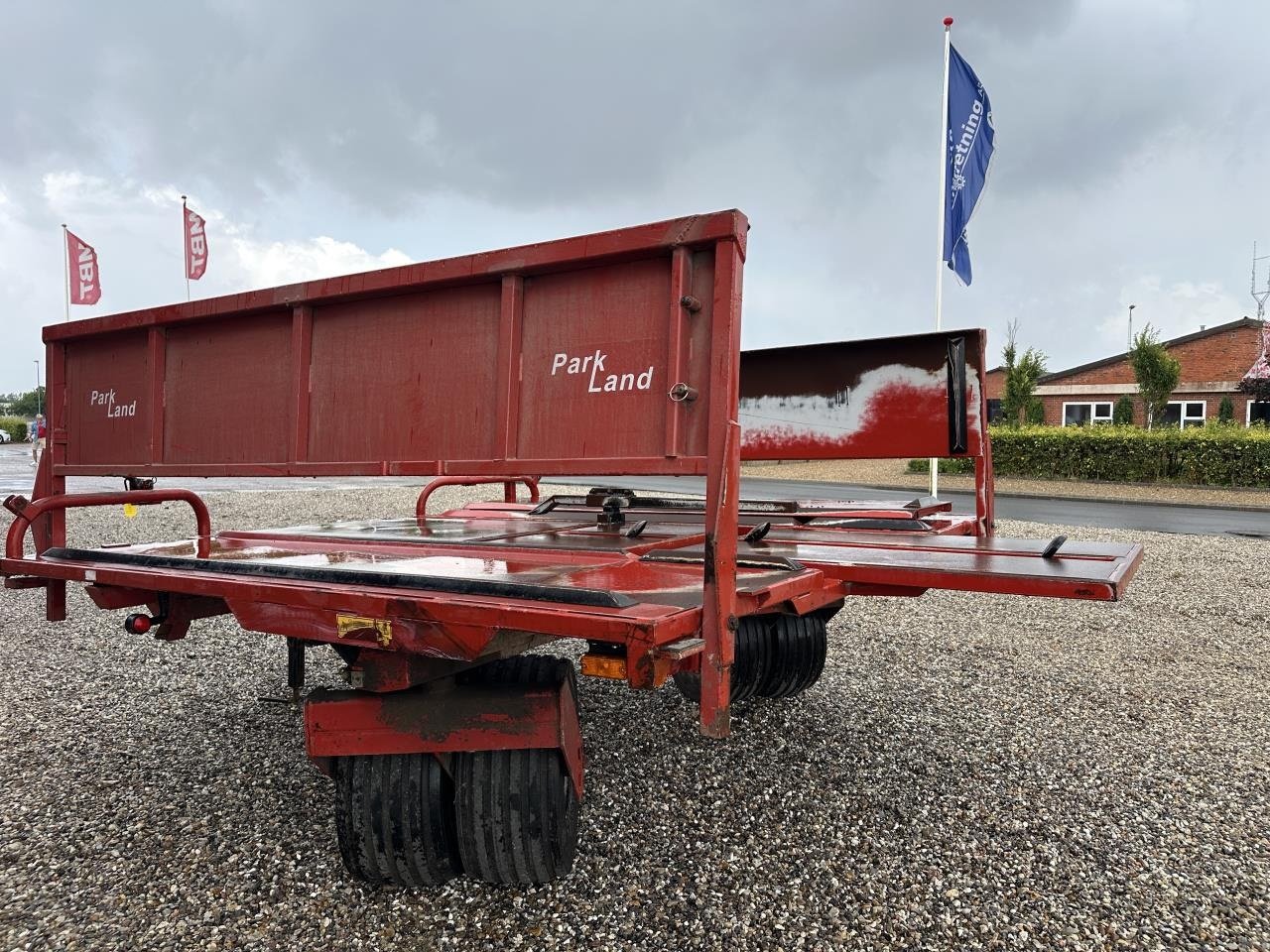 Ballensammelwagen of the type ParkLand 320/5 MINIBIG, Gebrauchtmaschine in Skjern (Picture 4)