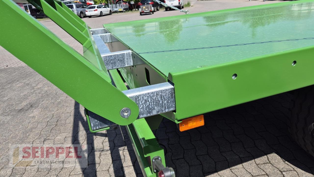 Ballensammelwagen des Typs PRONAR T 026 M PRONAR BALLENWAGEN, Neumaschine in Groß-Umstadt (Bild 5)