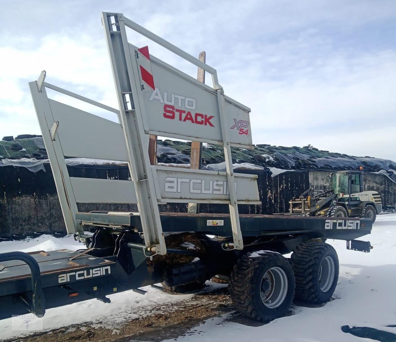 Ballensammelwagen типа Sonstige Arcusin Auto Stack XP54T, Gebrauchtmaschine в Pragsdorf (Фотография 1)