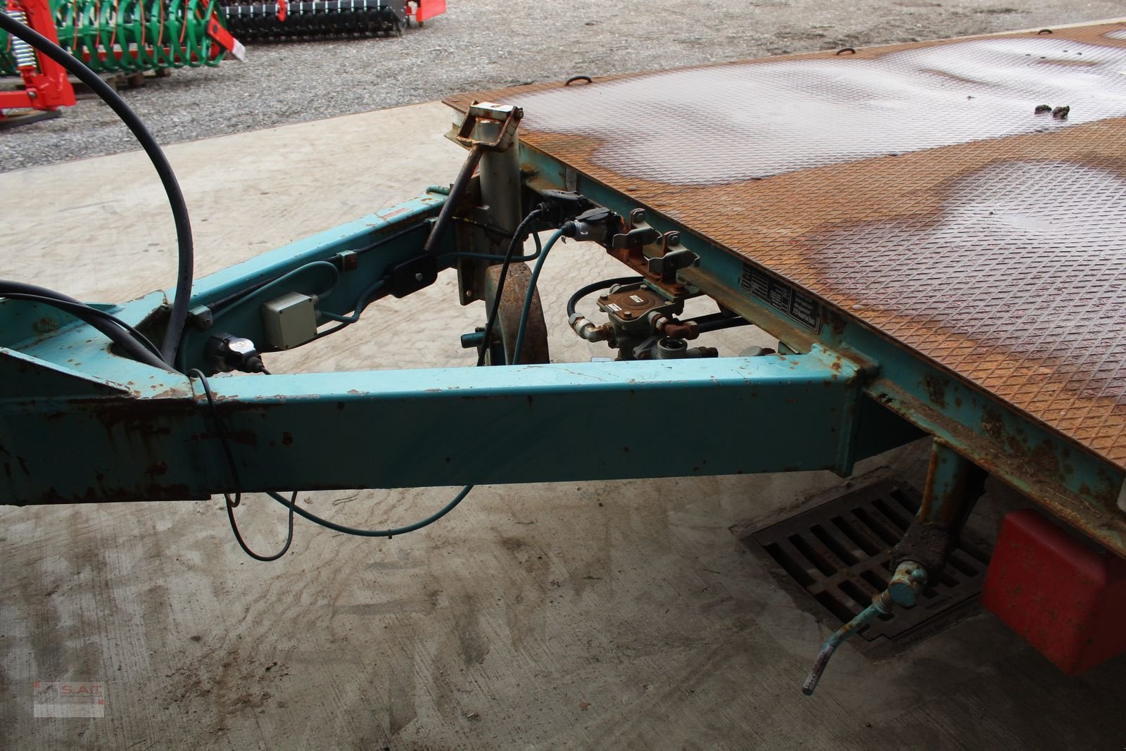 Ballensammelwagen of the type Sonstige Ballenwagen-Tieflader-Plattformhänger, Gebrauchtmaschine in Eberschwang (Picture 16)