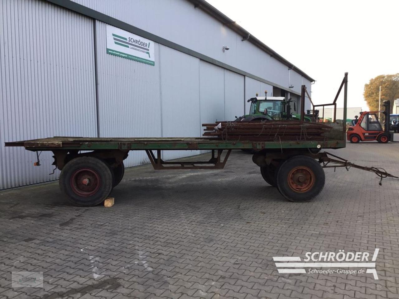 Ballensammelwagen des Typs Sonstige BALLENWAGEN, Gebrauchtmaschine in Wildeshausen (Bild 2)