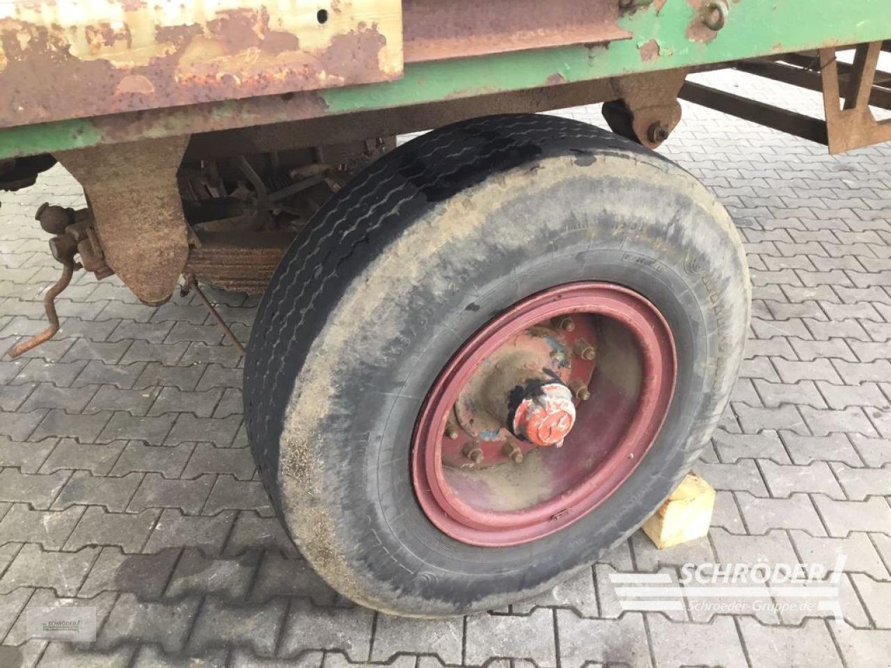 Ballensammelwagen des Typs Sonstige BALLENWAGEN, Gebrauchtmaschine in Wildeshausen (Bild 11)