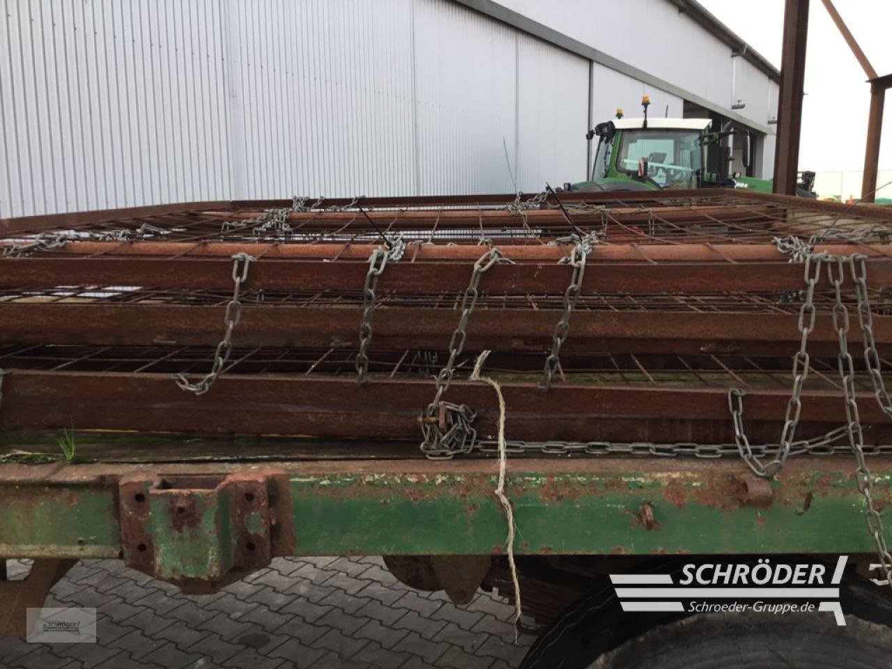 Ballensammelwagen des Typs Sonstige BALLENWAGEN, Gebrauchtmaschine in Wildeshausen (Bild 13)