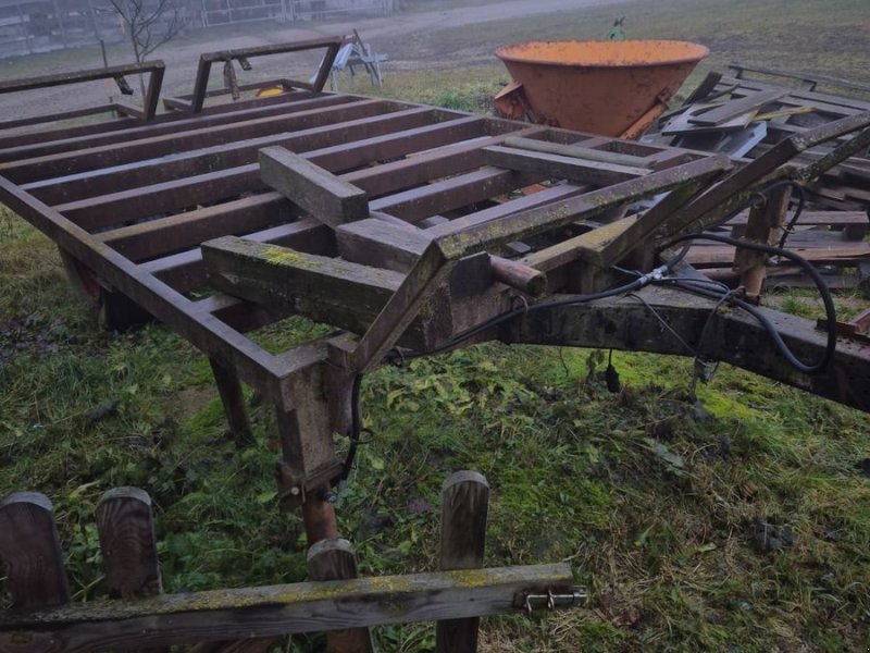 Ballensammelwagen типа Sonstige Eigenbau Ballenwagen, Gebrauchtmaschine в Grünbach (Фотография 1)