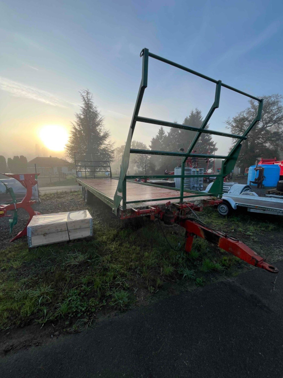 Ballensammelwagen типа Sonstige Plateau fourrager 9m semi portee Chaumont, Gebrauchtmaschine в LA SOUTERRAINE (Фотография 2)