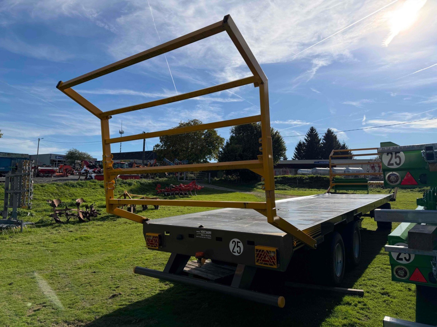 Ballensammelwagen des Typs Sonstige Plateau fourrager Saturne Cosnet, Gebrauchtmaschine in LA SOUTERRAINE (Bild 3)