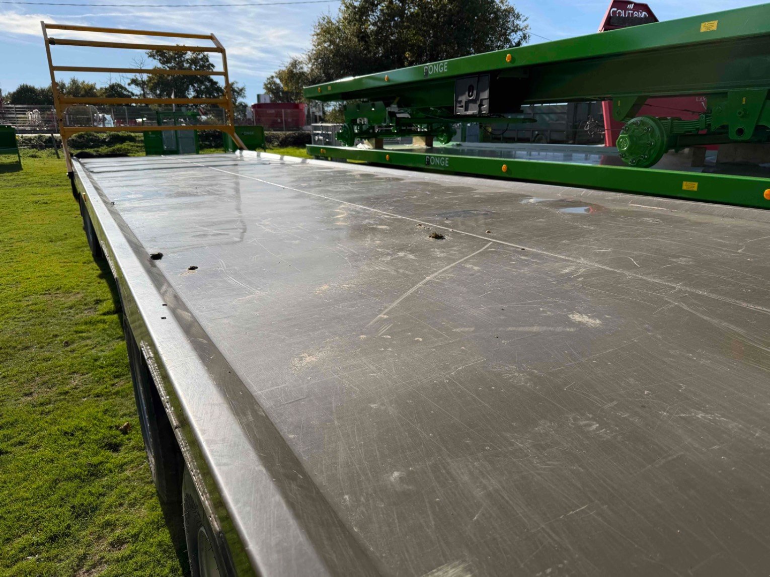 Ballensammelwagen des Typs Sonstige Plateau fourrager Saturne Cosnet, Gebrauchtmaschine in LA SOUTERRAINE (Bild 5)