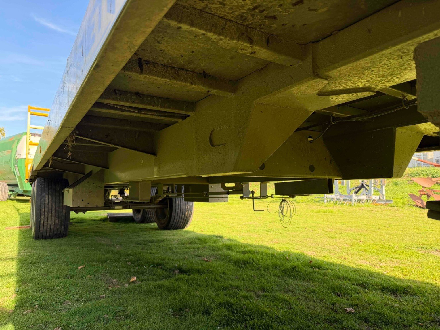 Ballensammelwagen des Typs Sonstige Plateau fourrager Saturne Cosnet, Gebrauchtmaschine in LA SOUTERRAINE (Bild 4)