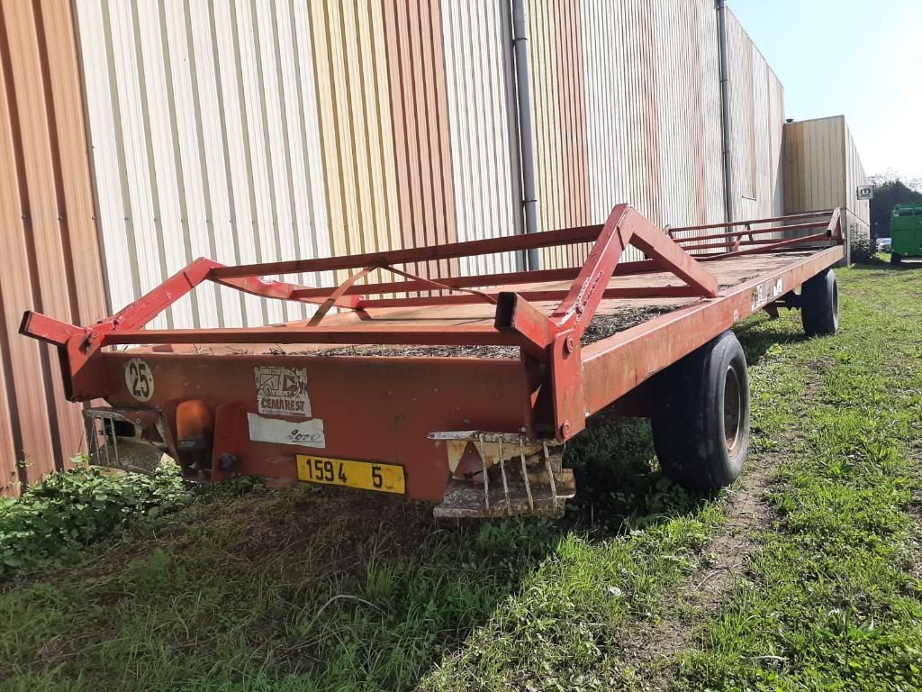 Ballensammelwagen of the type Sonstige Rp10, Gebrauchtmaschine in VARENNES VAUZELLES (Picture 2)