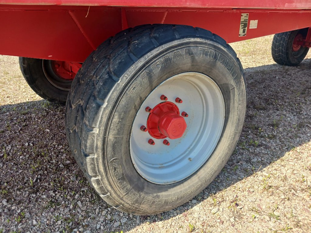 Ballensammelwagen typu Sonstige RP8 10F1, Gebrauchtmaschine v SAINT HILAIRE EN MORVAN (Obrázek 5)