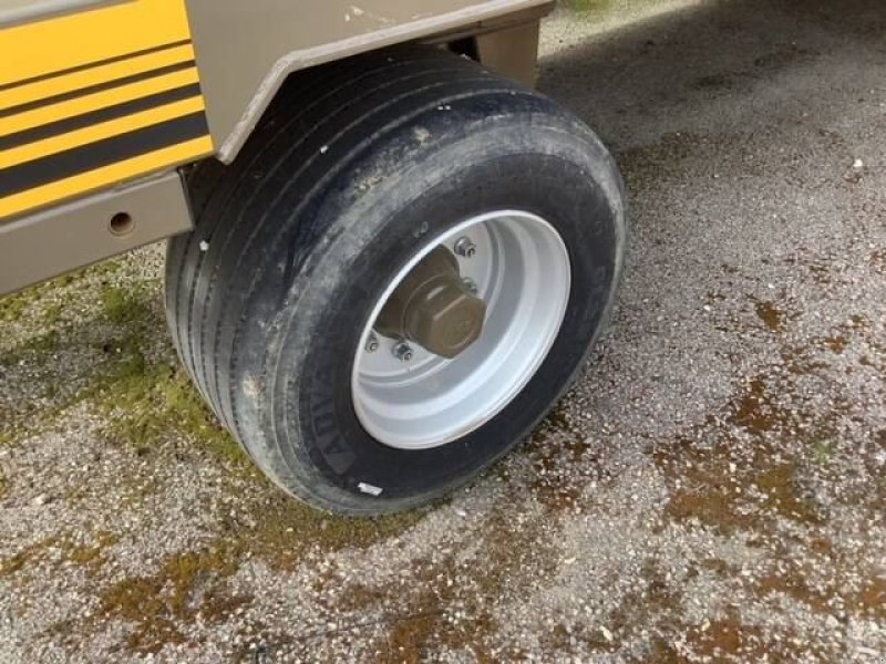 Ballensammelwagen of the type Sonstige SATURNE13.10S, Gebrauchtmaschine in les hayons (Picture 4)