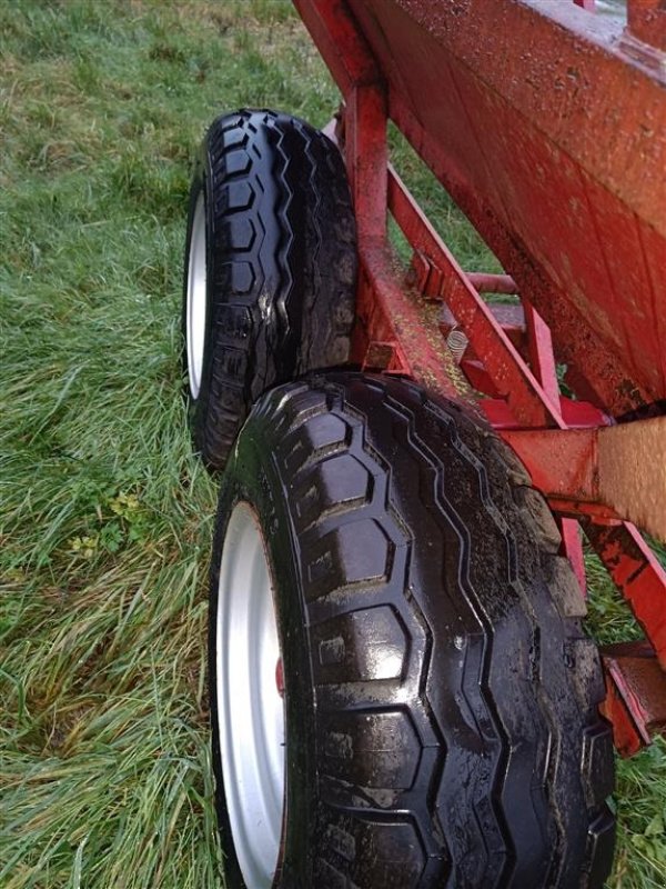 Ballensammelwagen of the type Sonstige Småballevogn med Boogie SÆLGES MOMSFRIT, Gebrauchtmaschine in Egtved (Picture 10)