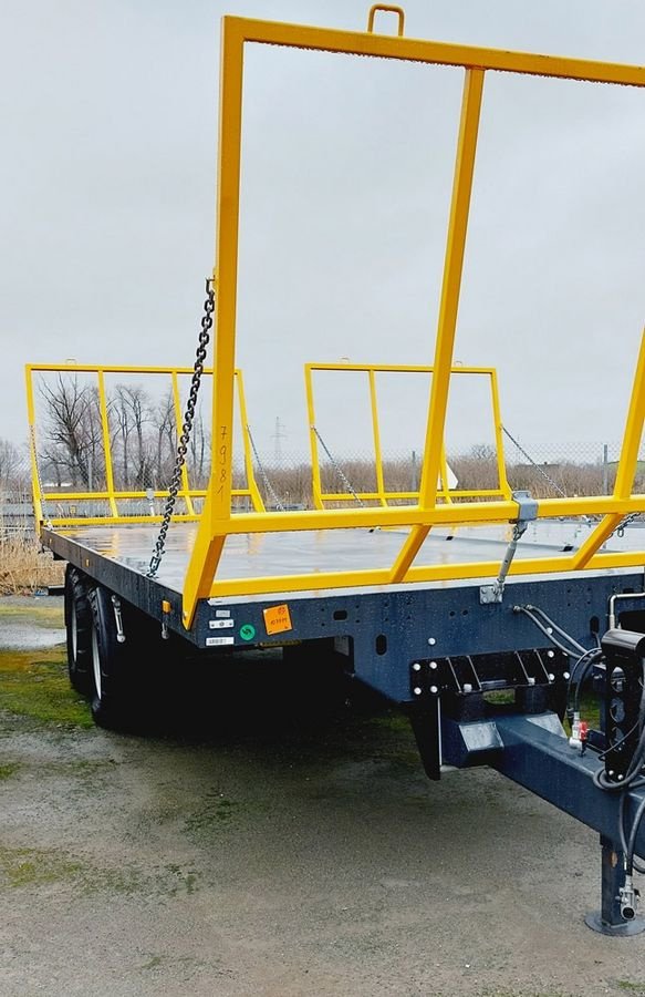 Ballensammelwagen typu WIELTON PRC-2S/S12S, Neumaschine v Gschwandt (Obrázek 3)