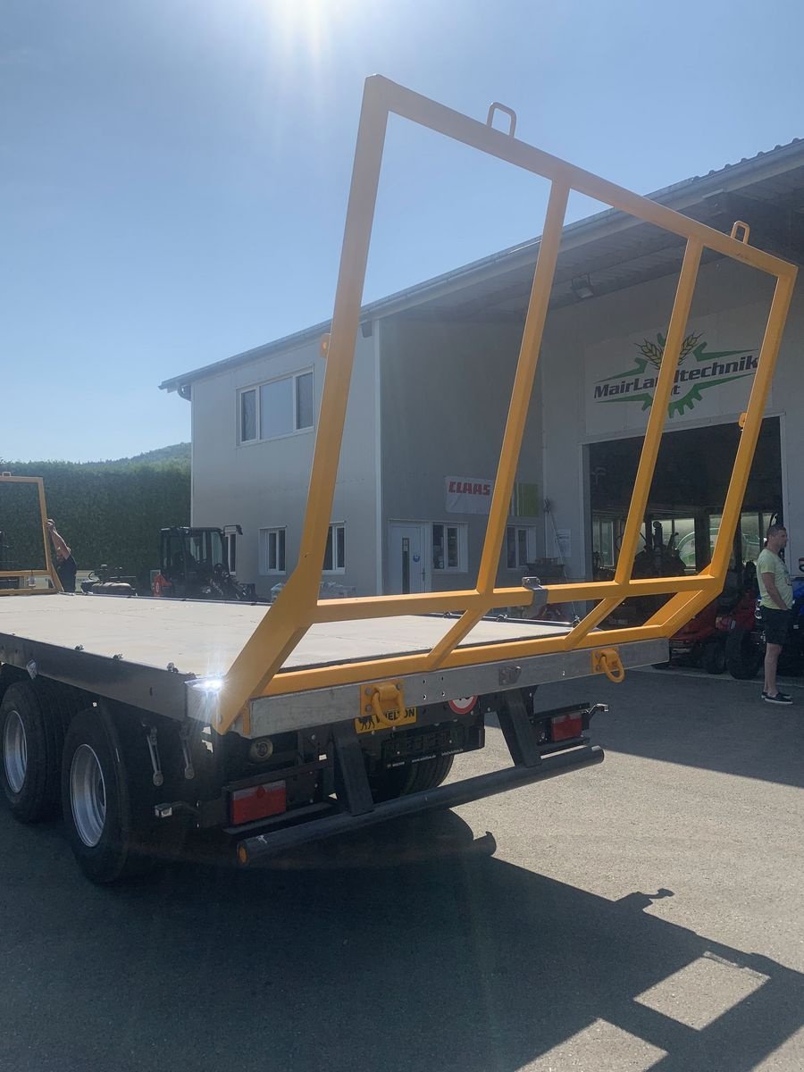 Ballensammelwagen del tipo WIELTON PRS-3S/S24-40km/h, Neumaschine In Gschwandt (Immagine 2)