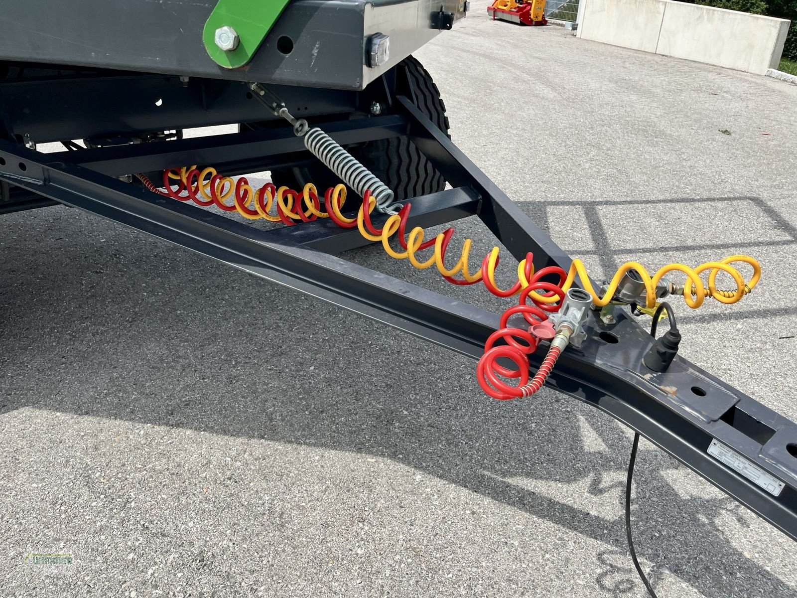 Ballensammelwagen des Typs Zaslaw 3-Achs-Ballenwagen 18,5t, Neumaschine in Kematen (Bild 12)