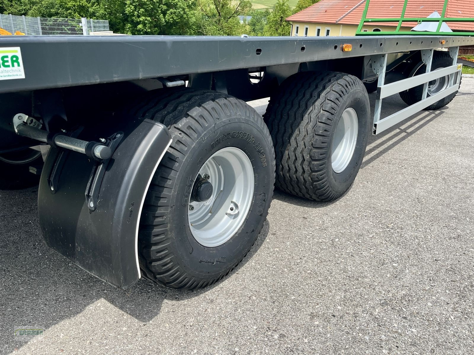 Ballensammelwagen des Typs Zaslaw 3-Achs-Ballenwagen 18,5t, Neumaschine in Kematen (Bild 16)
