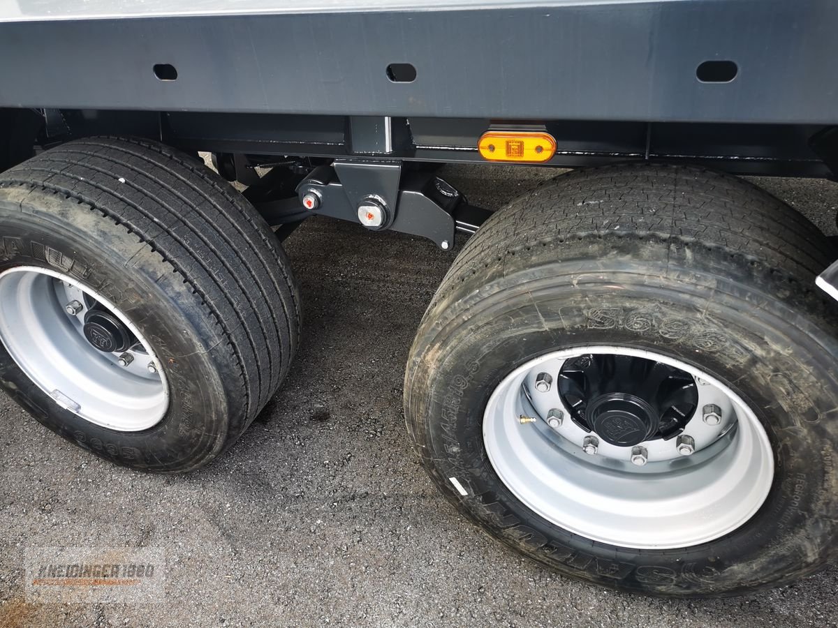 Ballensammelwagen des Typs Zaslaw Ballenwagen, Neumaschine in Altenfelden (Bild 15)