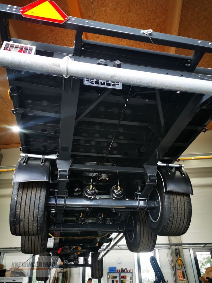 Ballensammelwagen des Typs Zaslaw Ballenwagen, Neumaschine in Altenfelden (Bild 7)