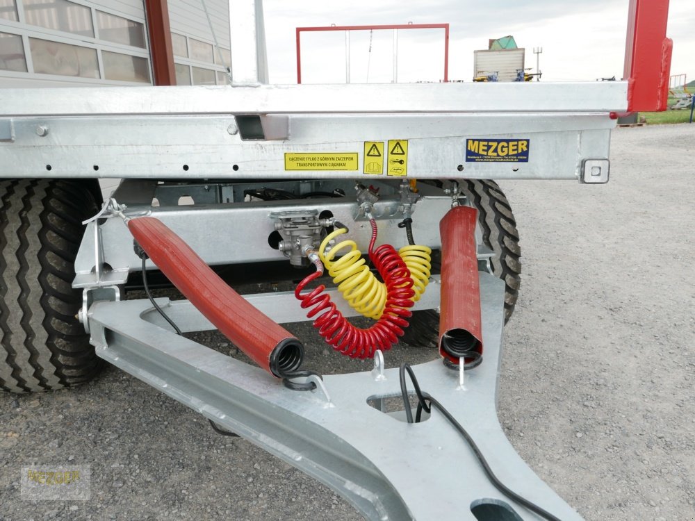 Ballentransportwagen του τύπου CYNKOMET 14 t (T-608/2 EU), Ballenwagen, 9,27 m, Strohwagen, Neumaschine σε Ditzingen (Φωτογραφία 11)