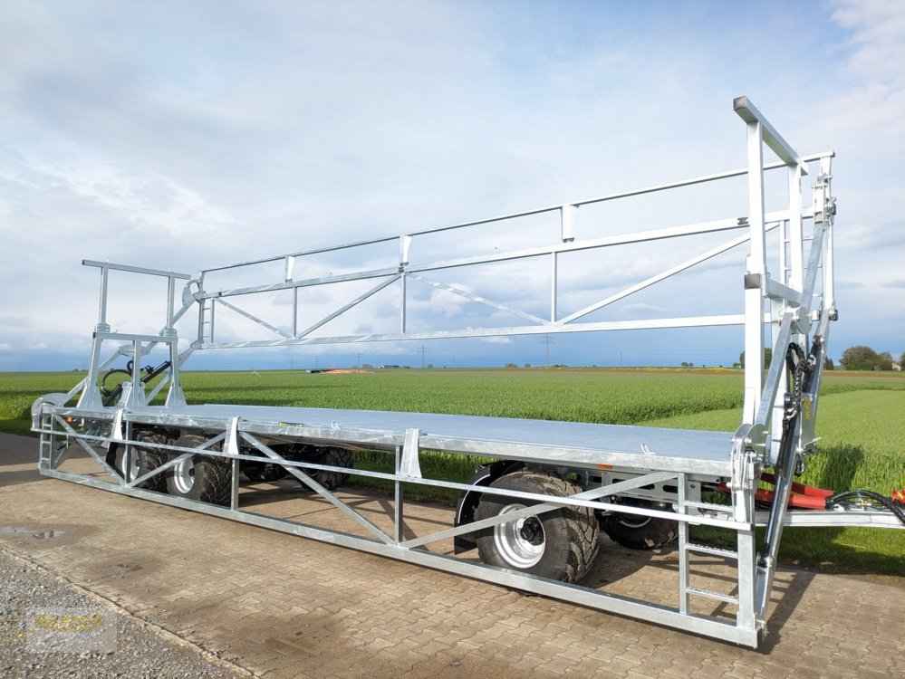 Ballentransportwagen des Typs CYNKOMET 24 t Ballenwagen mit Hydr. Ladungssicherung, Neumaschine in Ditzingen (Bild 3)