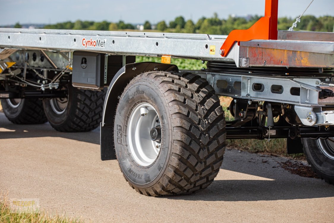 Ballentransportwagen des Typs CYNKOMET Ballenwagen 19 t (T608-3), Neumaschine in Ditzingen (Bild 3)