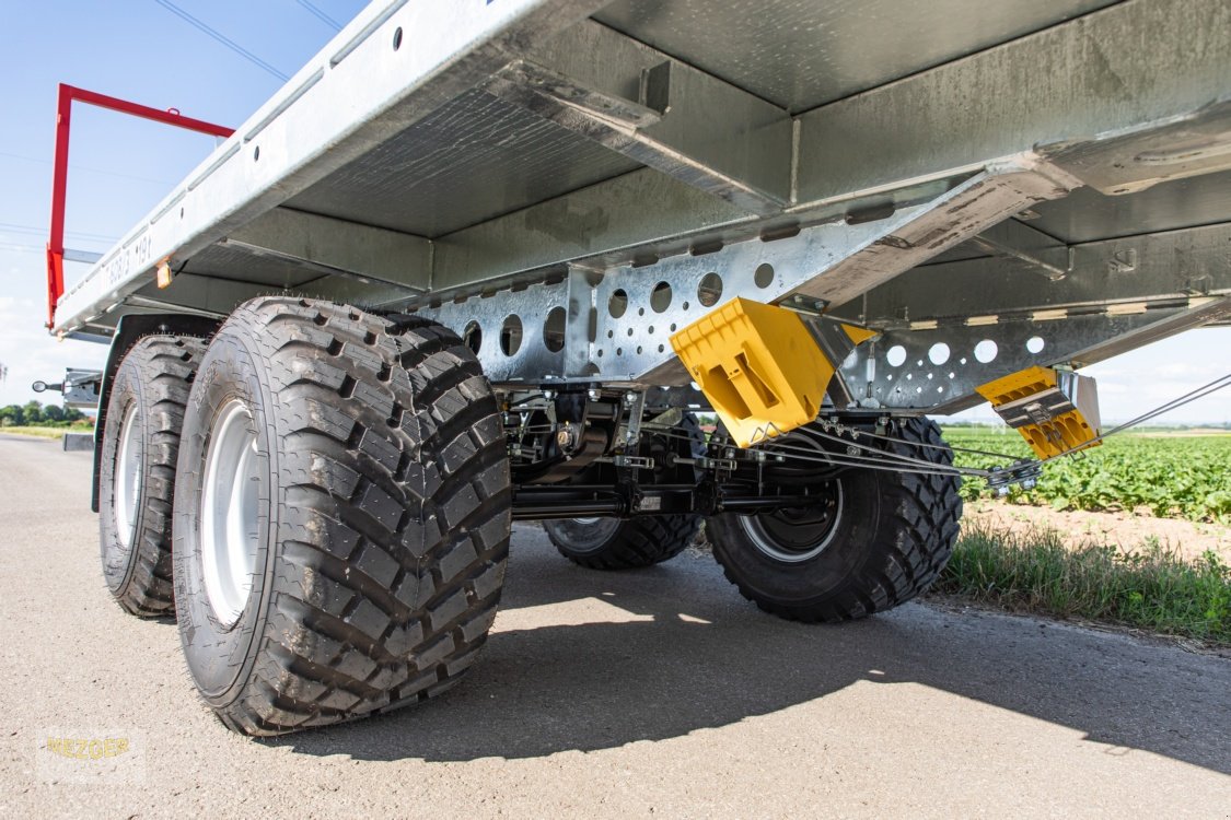 Ballentransportwagen des Typs CYNKOMET Ballenwagen 19 t (T608-3), Neumaschine in Ditzingen (Bild 7)
