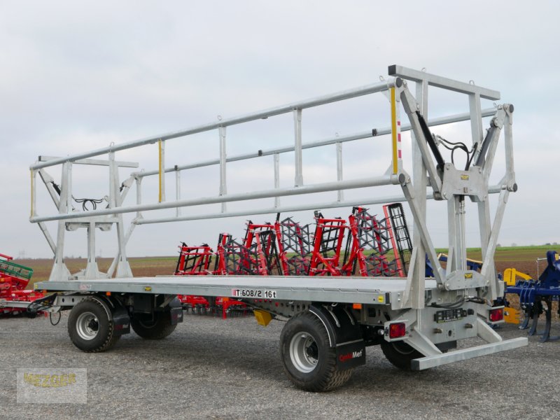 Ballentransportwagen des Typs CYNKOMET Ballenwagen BW 16 H2 (Hydraulische Ladungssicherung), Neumaschine in Ditzingen (Bild 1)