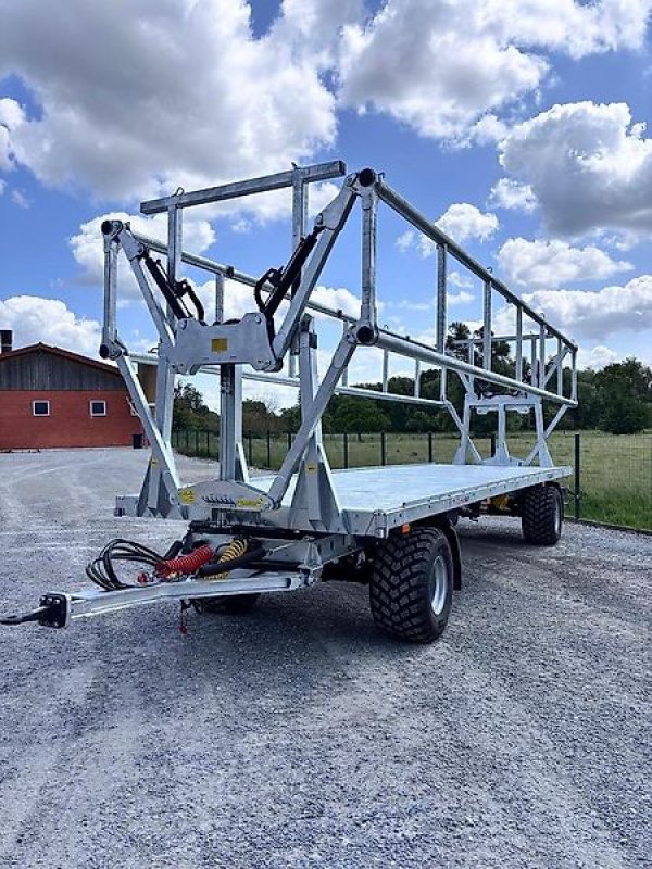 Ballentransportwagen des Typs CYNKOMET Ballenwagen T-608/2 Long EU, 16 t GG, Preis inkl. 19% MwSt., Gebrauchtmaschine in Lippetal (Bild 1)