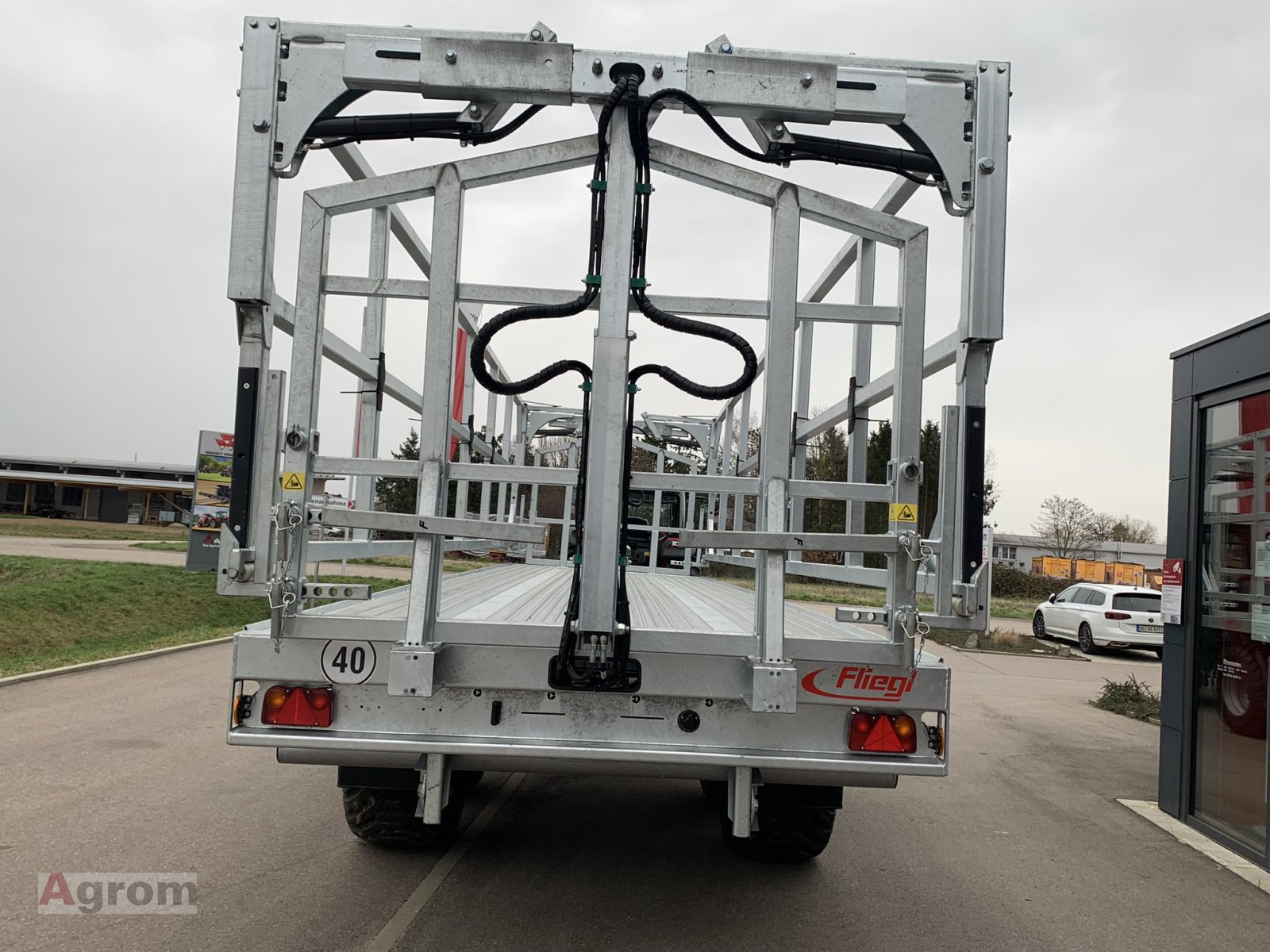 Ballentransportwagen του τύπου Fliegl DPW 210 BL, Neumaschine σε Meißenheim-Kürzell (Φωτογραφία 4)