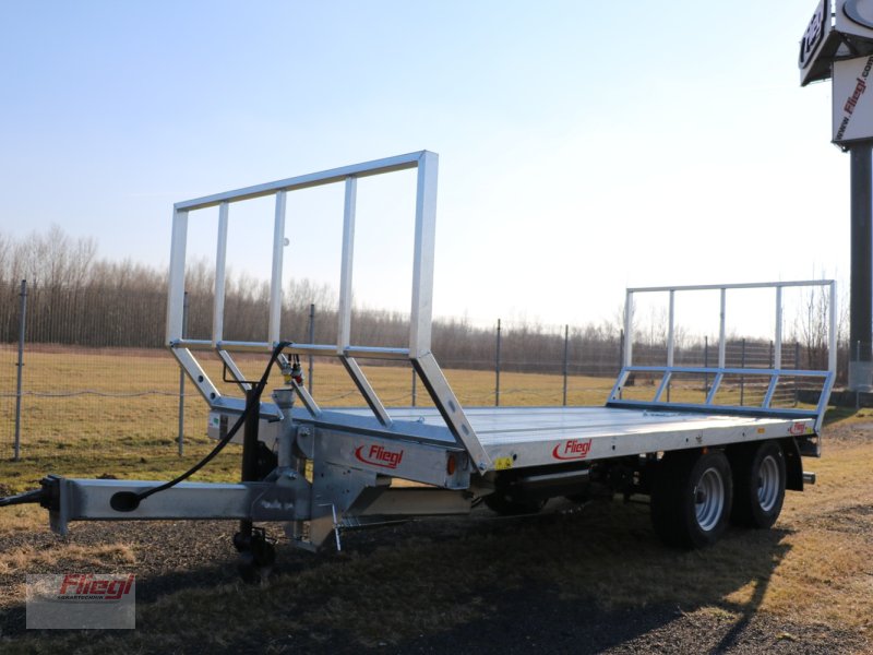 Ballentransportwagen tip Fliegl TPW 100, Neumaschine in Mühldorf